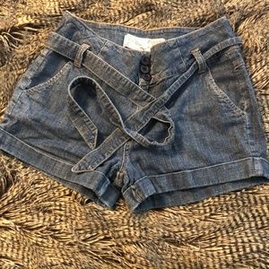 High waisted, belted jean shorts